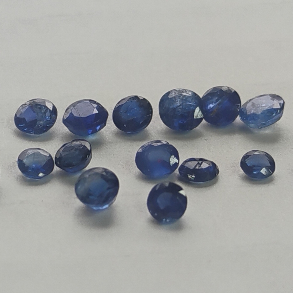 Blue Saffires Natural Faceted 2.1 Cts Round 2.5mm - 4 mm Vintage Lot Of 15 Loose